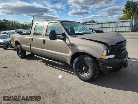 ✅ 2003 Ford F-350 XL • VIN: 1FTSW30L43ED15054 • Lot: 85266925. Listed on Copart with 113,786 mi. Free auction sales archive from the USA and detailed vehicle history report at DreamBid. Image 4.