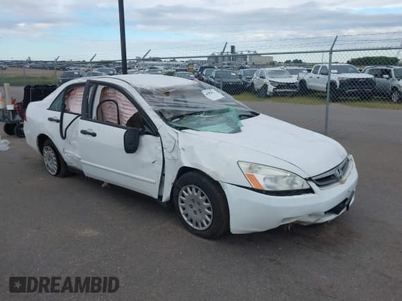 ✅ 2006 Honda Accord VP • VIN: 1HGCM56136A137114 • Лот: 43076661. Опубликован ранее на IAAI с пробегом 227 523 миль. Бесплатный доступ к архиву аукционных продаж из США и подробный отчёт об истории автомобиля на DreamBid. Изображение 1.