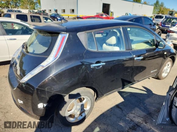 ✅ 2012 Nissan LEAF SL • VIN: JN1AZ0CP8CT026855 • Lot: 82239905. Listed on Copart with 74,032 mi. Free auction sales archive from the USA and detailed vehicle history report at DreamBid. Image 3.