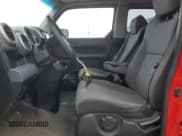 ✅ 2006 Honda Element • VIN: 5J6YH27396L007537 • Lot: 84901625. Listed on Copart with 92,611 mi. Free auction sales archive from the USA and detailed vehicle history report at DreamBid. Image 7.