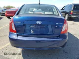 2010 Hyundai Accent GLS z VIN KMHCN4AC4AU474571, wystawiony jako Copart lot #73955504 z przebiegiem 90 213 mil mil oraz Szkoda całkowita • Salvage title. Historia ofert i sprzedaży dostępna na DreamBid. Obrazek 6.
