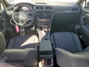 ✅ 2024 Volkswagen Tiguan SE R-Line Black • VIN: 3VVCB7AX4RM230082 • Лот: 82192945. Опубликован ранее на Copart с пробегом 2 360 миль. Бесплатный доступ к архиву аукционных продаж из США и подробный отчёт об истории автомобиля на DreamBid. Изображение 8.