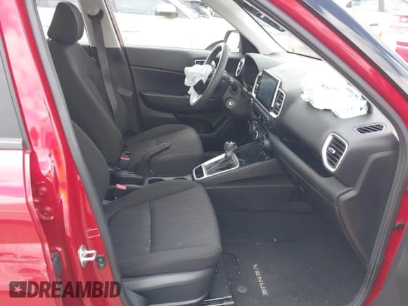 ✅ 2022 Hyundai Venue SE • VIN: KMHRB8A31NU177046 • Lot: 41909773. Listed on IAAI with 30,719 mi. Free auction sales archive from the USA and detailed vehicle history report at DreamBid. Image 5.