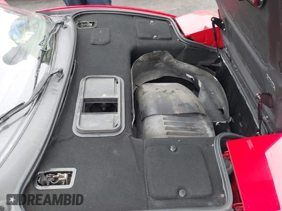 ✅ 1992 Ferrari 348 • VIN: ZFFKA36T0L0087779 • Lot: 42349156. Wystawiony na IAAI z przebiegiem 48 997 mil. Bezpłatny archiwum sprzedaży aukcyjnych z USA i szczegółowy raport historii pojazdu na DreamBid. Zdjęcie 18.