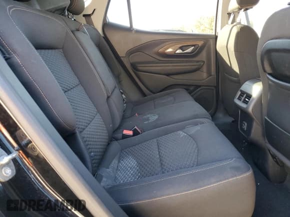 ✅ 2019 GMC Terrain SLE • VIN: 3GKALMEV3KL111286 • Lot: 82553765. Wystawiony na Copart z przebiegiem Nie podano. Bezpłatny archiwum sprzedaży aukcyjnych z USA i szczegółowy raport historii pojazdu na DreamBid. Zdjęcie 11.