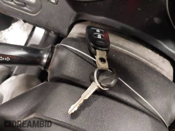 2011 Hyundai Tucson GLS z VIN KM8JU3AC7BU262415, wystawiony jako IAAI lot #43439786 z przebiegiem 88 234 mil mil oraz . Historia ofert i sprzedaży dostępna na DreamBid. Obrazek 11.