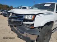 ✅ 2006 Chevrolet Silverado 2500HD LT3 • VIN: 1GCHK23D96F267246 • Lot: 43460745. Wystawiony na IAAI z przebiegiem Nie podano. Bezpłatny archiwum sprzedaży aukcyjnych z USA i szczegółowy raport historii pojazdu na DreamBid. Zdjęcie 6.