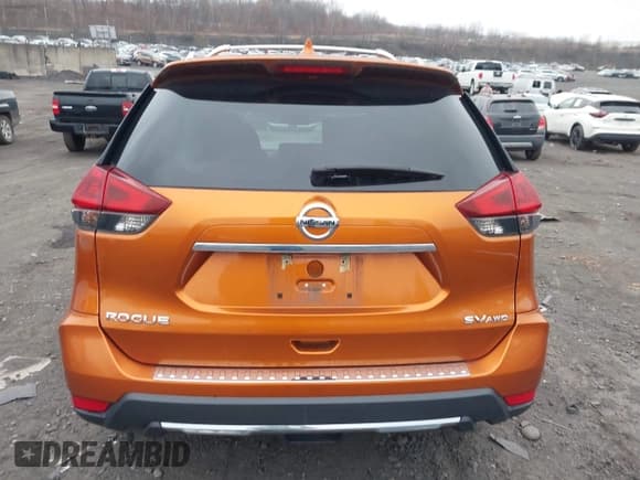 ✅ 2018 Nissan Rogue S • VIN: 5N1AT2MV7JC826966 • Lot: 43768193. Listed on IAAI with 51,059 mi. Free auction sales archive from the USA and detailed vehicle history report at DreamBid. Image 16.