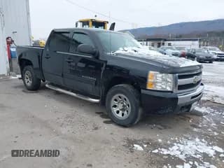 ✅ 2010 Chevrolet Silverado 1500 LT • VIN: 3GCRKSEA5AG191507 • Lot: 41531755. Wystawiony na IAAI z przebiegiem 220 184 mil. Bezpłatny archiwum sprzedaży aukcyjnych z USA i szczegółowy raport historii pojazdu na DreamBid. Zdjęcie 1.