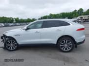 ✅ 2019 Jaguar F-Pace 25t Prestige • VIN: SADCK2GX3KA602396 • Lot: 42377936. Wystawiony na IAAI z przebiegiem 58 274 mil. Bezpłatny archiwum sprzedaży aukcyjnych z USA i szczegółowy raport historii pojazdu na DreamBid. Zdjęcie 14.