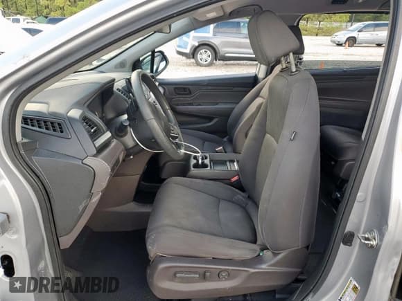 ✅ 2018 Honda Odyssey EX • VIN: 5FNRL6H52JB095665 • Lot: 89849205. Listed on Copart with 82,873 mi. Free auction sales archive from the USA and detailed vehicle history report at DreamBid. Image 7.