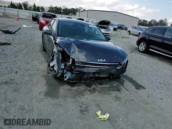 ✅ 2025 Kia K4 LXS • VIN: 3KPFT4DEXSE148889 • Лот: 71490405. Опубликован ранее на Copart с пробегом 5 492 миль. Бесплатный доступ к архиву аукционных продаж из США и подробный отчёт об истории автомобиля на DreamBid. Изображение 13.