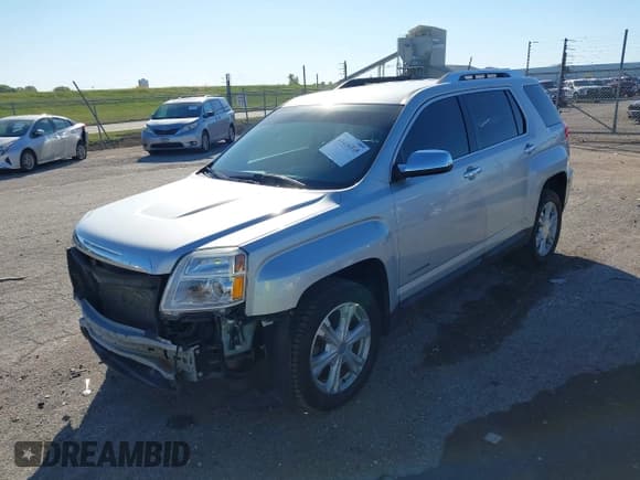 ✅ 2016 GMC Terrain SLT • VIN: 2GKFLPE36G6129234 • Лот: 43416389. Опубликован ранее на IAAI с пробегом 126 200 миль. Бесплатный доступ к архиву аукционных продаж из США и подробный отчёт об истории автомобиля на DreamBid. Изображение 17.