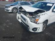 ✅ 2015 Mitsubishi Outlander SE • VIN: 4A4AR4AU7FE057254 • Lot: 43456591. Wystawiony na IAAI z przebiegiem 115 762 mil. Bezpłatny archiwum sprzedaży aukcyjnych z USA i szczegółowy raport historii pojazdu na DreamBid. Zdjęcie 6.