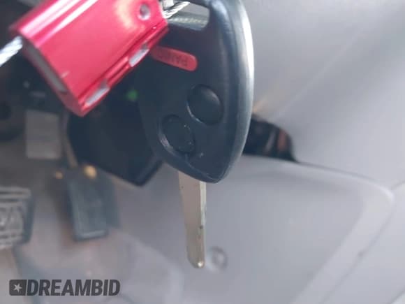 ✅ 2007 Honda CR-V EX • VIN: JHLRE48537C114439 • Lot: 43720264. Listed on IAAI with 161,567 mi. Free auction sales archive from the USA and detailed vehicle history report at DreamBid. Image 11.