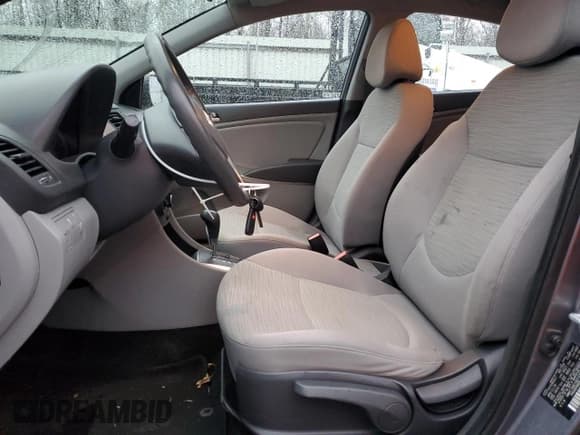 ✅ 2016 Hyundai Accent SE • VIN: KMHCT4AE1GU137887 • Лот: 40044284. Опубликован ранее на Copart с пробегом 116 076 миль. Бесплатный доступ к архиву аукционных продаж из США и подробный отчёт об истории автомобиля на DreamBid. Изображение 7.