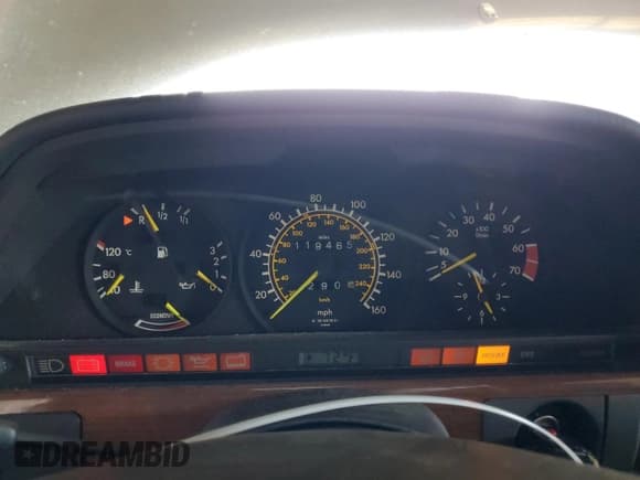 ✅ 1986 Mercedes-Benz 420 SEL • VIN: WDBCA35D4GA189911 • Lot: 62620035. Listed on Copart with 119,465 mi. Free auction sales archive from the USA and detailed vehicle history report at DreamBid. Image 9.