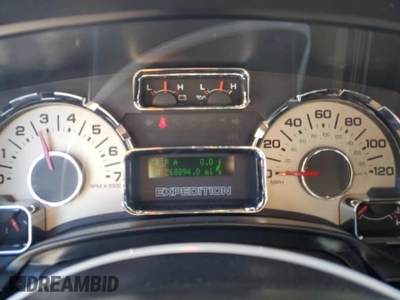 ✅ 2011 Ford Expedition Limited • VIN: 1FMJU1K51BEF06400 • Lot: 90129775. Listed on Copart with 268,894 mi. Free auction sales archive from the USA and detailed vehicle history report at DreamBid. Image 9.