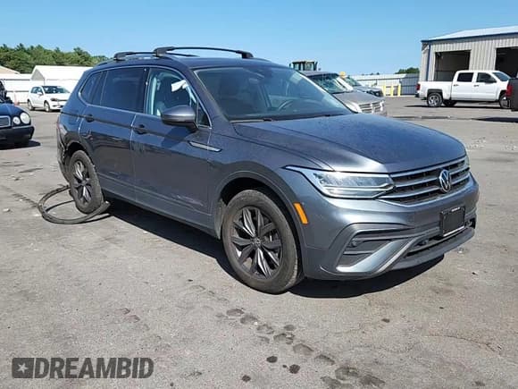 ✅ 2023 Volkswagen Tiguan SE • VIN: 3VVMB7AX4PM106427 • Lot: 68890655. Wystawiony na Copart z przebiegiem 19 111 mil. Bezpłatny archiwum sprzedaży aukcyjnych z USA i szczegółowy raport historii pojazdu na DreamBid. Zdjęcie 13.