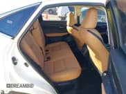 ✅ 2016 Lexus NX 200t • VIN: JTJYARBZ4G2033269 • Lot: 41073540. Wystawiony na IAAI z przebiegiem 55 363 mil. Bezpłatny archiwum sprzedaży aukcyjnych z USA i szczegółowy raport historii pojazdu na DreamBid. Zdjęcie 8.