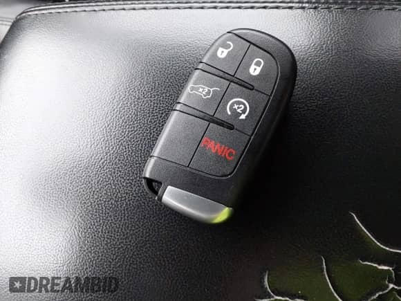 2018 Jeep Grand Cherokee Altitude z VIN 1C4RJFAG6JC220486, wystawiony jako IAAI lot #43399251 z przebiegiem 90 525 mil mil oraz . Historia ofert i sprzedaży dostępna na DreamBid. Obrazek 11.