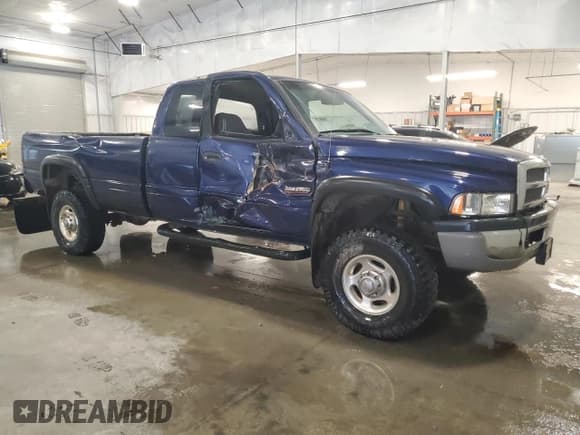 ✅ 2002 Dodge 2500 • VIN: 3B7KF23682M264814 • Lot: 86186845. Wystawiony na Copart z przebiegiem 282 713 mil. Bezpłatny archiwum sprzedaży aukcyjnych z USA i szczegółowy raport historii pojazdu na DreamBid. Zdjęcie 4.