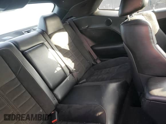 ✅ 2020 Dodge Challenger R/T Scat Pack • VIN: 2C3CDZFJ8LH203664 • Lot: 73542622. Wystawiony na Copart z przebiegiem 37 486 mil. Bezpłatny archiwum sprzedaży aukcyjnych z USA i szczegółowy raport historii pojazdu na DreamBid. Zdjęcie 10.