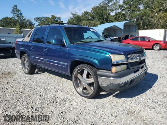 ✅ 2006 Chevrolet Avalanche Z66 • VIN: 3GNEC12ZX6G120169 • Лот: 85500155. Опубликован ранее на Copart с пробегом 251 720 миль. Бесплатный доступ к архиву аукционных продаж из США и подробный отчёт об истории автомобиля на DreamBid. Изображение 4.