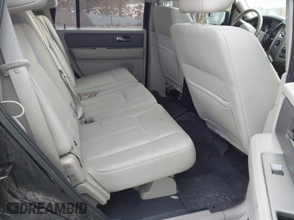 ✅ 2013 Ford Expedition XL • VIN: 1FMJU1G55DEF60083 • Lot: 43769126. Listed on IAAI with 108,307 mi. Free auction sales archive from the USA and detailed vehicle history report at DreamBid. Image 8.