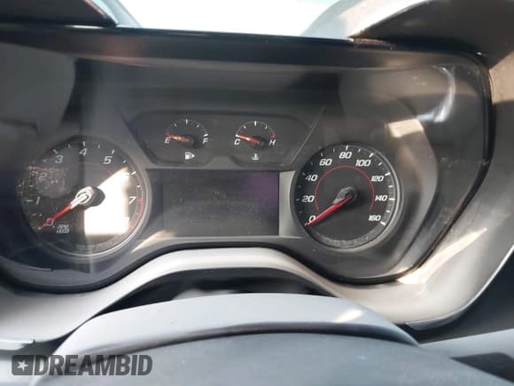 ✅ 2021 Chevrolet Camaro 1LS • VIN: 1G1FB1RX1M0121709 • Lot: 41943012. Wystawiony na IAAI z przebiegiem Nie podano. Bezpłatny archiwum sprzedaży aukcyjnych z USA i szczegółowy raport historii pojazdu na DreamBid. Zdjęcie 7.