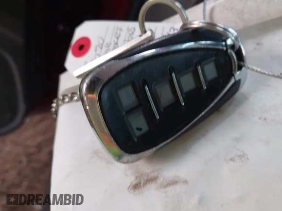 ✅ 2020 Chevrolet Traverse LT Cloth • VIN: 1GNERGKW7LJ104867 • Lot: 43674801. Listed on IAAI with 101,741 mi. Free auction sales archive from the USA and detailed vehicle history report at DreamBid. Image 11.