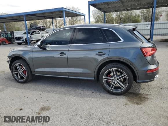 ✅ 2018 Audi SQ5 Premium Plus • VIN: WA1A4AFY6J2231755 • Lot: 52946965. Listed on Copart with 38,021 mi. Free auction sales archive from the USA and detailed vehicle history report at DreamBid. Image 2.