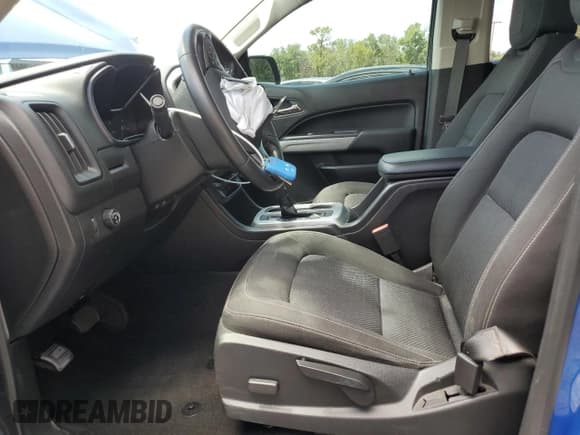 ✅ 2018 Chevrolet Colorado 2WD LT • VIN: 1GCGSCEA5J1207832 • Lot: 55453645. Listed on Copart with 92,831 mi. Free auction sales archive from the USA and detailed vehicle history report at DreamBid. Image 7.