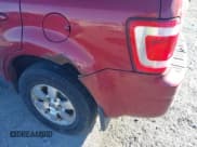 ✅ 2012 Ford Escape Limited • VIN: 1FMCU0EG3CKA83256 • Lot: 43871502. Wystawiony na IAAI z przebiegiem 281 178 mil. Bezpłatny archiwum sprzedaży aukcyjnych z USA i szczegółowy raport historii pojazdu na DreamBid. Zdjęcie 15.