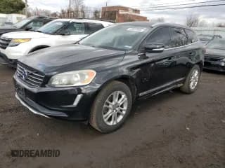 ✅ 2014 Volvo XC60 3.2L • VIN: YV4940DZ8E2511937 • Lot: 42607955. Listed on Copart with 132,125 mi. Free auction sales archive from the USA and detailed vehicle history report at DreamBid. Image 1.