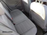 ✅ 2008 Volkswagen Rabbit S • VIN: WVWDA71KX8W104740 • Lot: 41510756. Listed on IAAI with 148,460 mi. Free auction sales archive from the USA and detailed vehicle history report at DreamBid. Image 8.