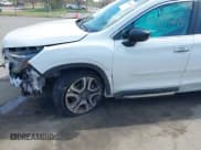 ✅ 2024 Subaru Ascent Touring • VIN: 4S4WMAWD0R3408522 • Lot: 42095614. Listed on IAAI with 26,885 mi. Free auction sales archive from the USA and detailed vehicle history report at DreamBid. Image 17.