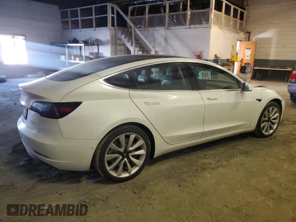 ✅ 2020 Tesla Model 3 Long Range • VIN: 5YJ3E1EB4LF787569 • Lot: 91934245. Wystawiony na Copart z przebiegiem 92 943 mil. Bezpłatny archiwum sprzedaży aukcyjnych z USA i szczegółowy raport historii pojazdu na DreamBid. Zdjęcie 3.