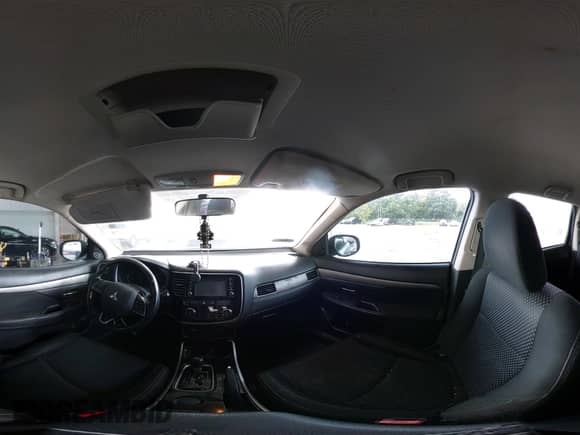 2017 Mitsubishi Outlander ES with VIN JA4AD2A39HZ034565, listed as a IAAI auction lot 43352016 with 187,984 mi miles and . Bid and sale history available at DreamBid. Image 17.