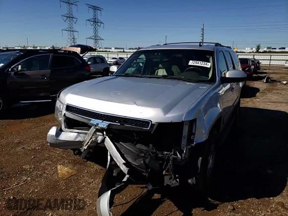 ✅ 2014 Chevrolet Suburban LT • VIN: 1GNSKJE76ER218792 • Lot: 72941234. Wystawiony na Copart z przebiegiem 265 059 mil. Bezpłatny archiwum sprzedaży aukcyjnych z USA i szczegółowy raport historii pojazdu na DreamBid. Zdjęcie 10.