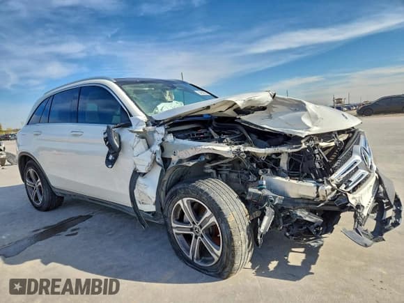 ✅ 2019 Mercedes-Benz GLC 300 • VIN: WDC0G4JB9K1000699 • Lot: 94906905. Listed on Copart with 124,583 mi. Free auction sales archive from the USA and detailed vehicle history report at DreamBid. Image 4.