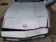 1985 Chevrolet Corvette z VIN 1G1YY0789F5106636, wystawiony jako Copart lot #86161924 z przebiegiem 105 024 mil mil oraz Szkoda całkowita • Salvage title. Historia ofert i sprzedaży dostępna na DreamBid. Obrazek 11.