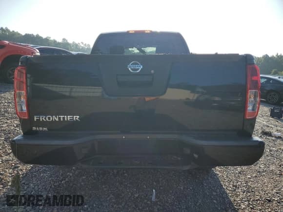 ✅ 2021 Nissan Frontier S • VIN: 1N6ED0CE0MN721247 • Лот: 64546235. Опубликован ранее на Copart с пробегом 113 627 миль. Бесплатный доступ к архиву аукционных продаж из США и подробный отчёт об истории автомобиля на DreamBid. Изображение 6.