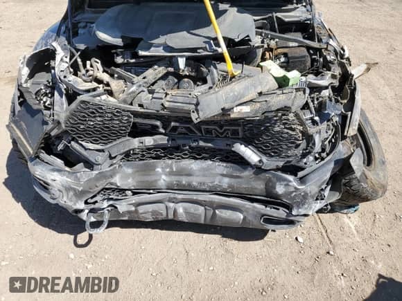 2024 Ram 1500 TRX z VIN 1C6SRFU90RN184146, wystawiony jako Copart lot #72049145 z przebiegiem Nie podano mil oraz Szkoda całkowita • Salvage title. Historia ofert i sprzedaży dostępna na DreamBid. Obrazek 11.