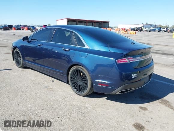 ✅ 2017 Lincoln MKZ Reserve • VIN: 3LN6L5FC6HR629849 • Lot: 43497094. Wystawiony na IAAI z przebiegiem 107 848 mil. Bezpłatny archiwum sprzedaży aukcyjnych z USA i szczegółowy raport historii pojazdu na DreamBid. Zdjęcie 3.