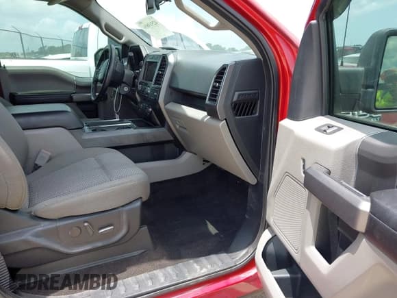 ✅ 2019 Ford F-150 XL • VIN: 1FTEW1CP5KKE90218 • Лот: 42519856. Опубликован ранее на IAAI с пробегом 147 442 миль. Бесплатный доступ к архиву аукционных продаж из США и подробный отчёт об истории автомобиля на DreamBid. Изображение 5.