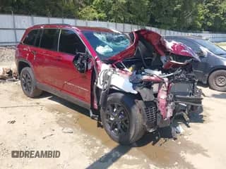 2022 Jeep Grand Cherokee Limited with VIN 1C4RJHBG2N8635128, listed as a IAAI auction lot 42974550 with 33,133 mi miles and . Bid and sale history available at DreamBid. Image 1.