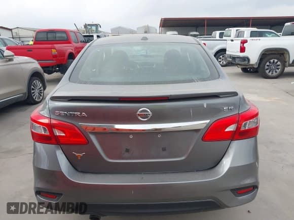 ✅ 2017 Nissan Sentra SL • VIN: 3N1AB7AP1HY368596 • Lot: 43743529. Listed on IAAI with 80,825 mi. Free auction sales archive from the USA and detailed vehicle history report at DreamBid. Image 16.