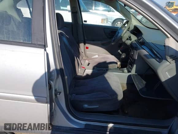 ✅ 2002 Chevrolet Malibu • VIN: 1G1ND52J12M617974 • Lot: 40932020. Wystawiony na IAAI z przebiegiem 242 024 mil mil. Skorzystaj z bezpłatnego archiwum sprzedaży aukcyjnych z USA i zobacz szczegółowy raport historii pojazdu na DreamBid. Zdjęcie 5.