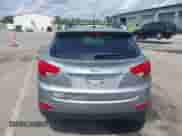 ✅ 2011 Hyundai Tucson Limited • VIN: KM8JUCACXBU213998 • Lot: 42937468. Listed on IAAI with 199,789 mi. Free auction sales archive from the USA and detailed vehicle history report at DreamBid. Image 16.